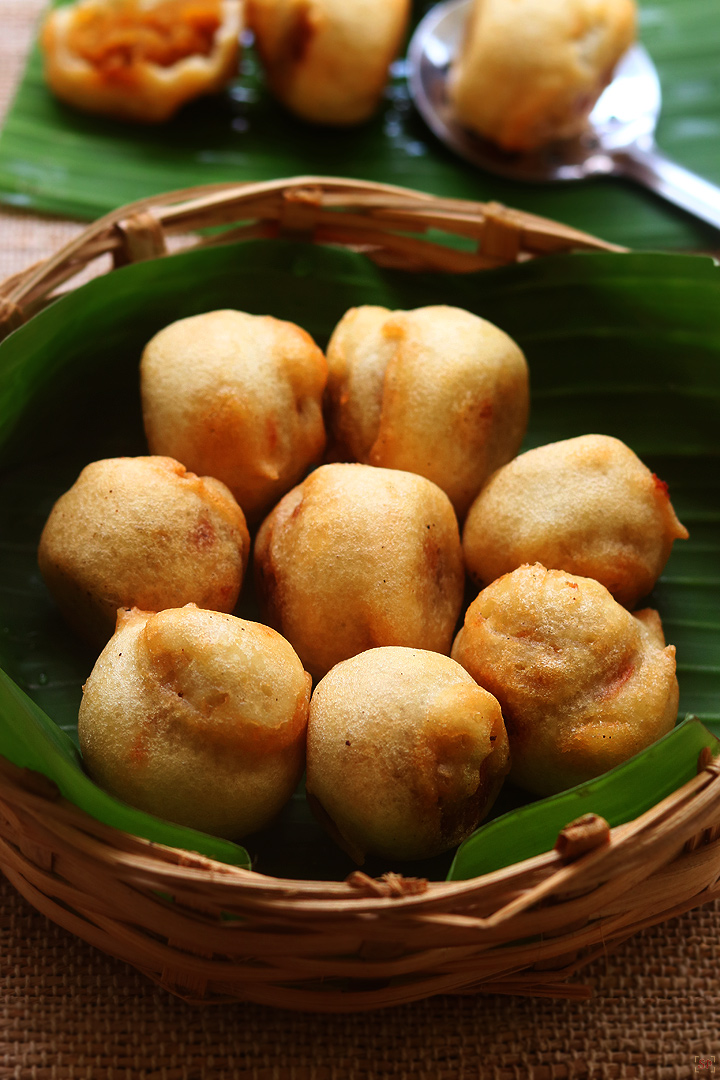 seeyam served in banana leaf