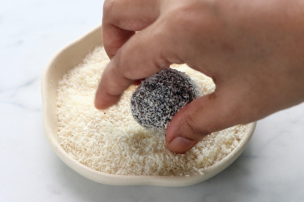 coat in desiccated coconut