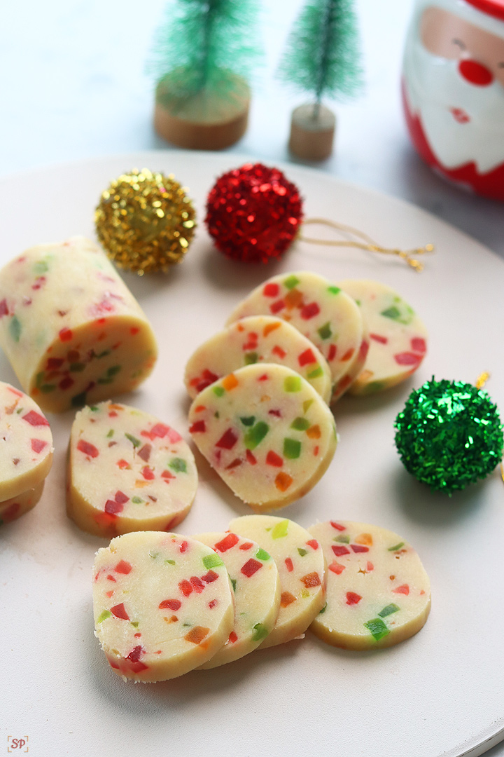 sliced tutti frutti cookies