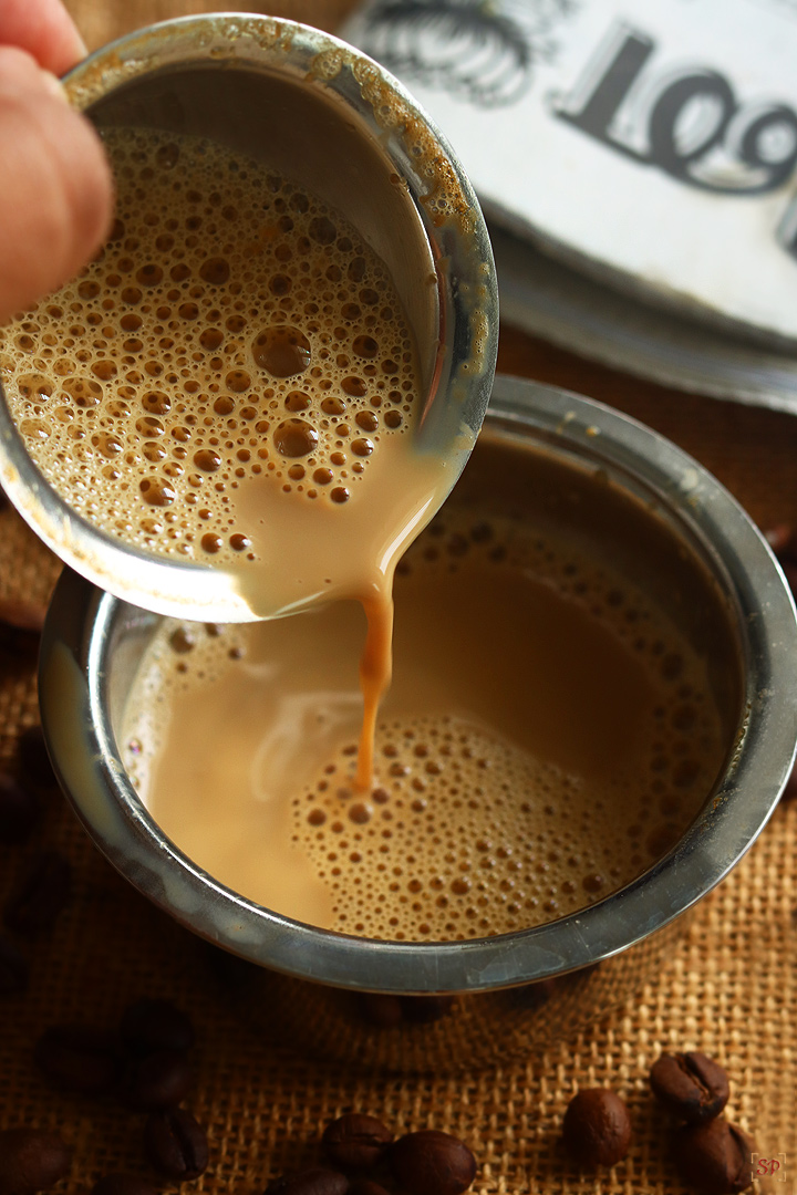 filter coffee poured into the dabarah