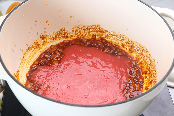 add tomato puree