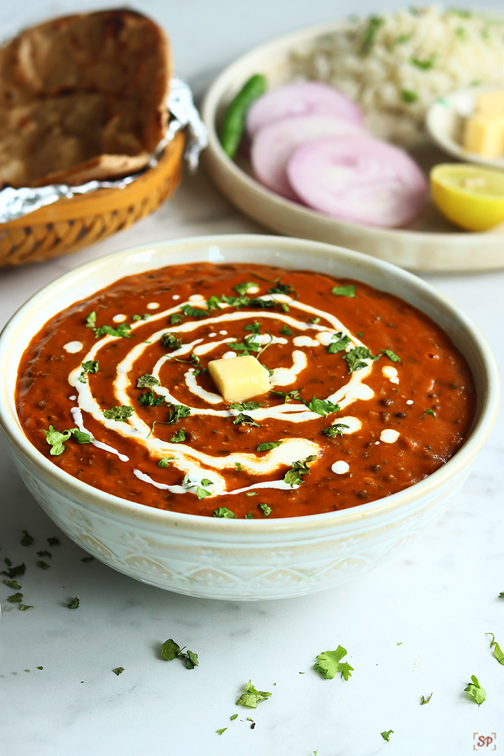 dal makhani in a beige color bowl