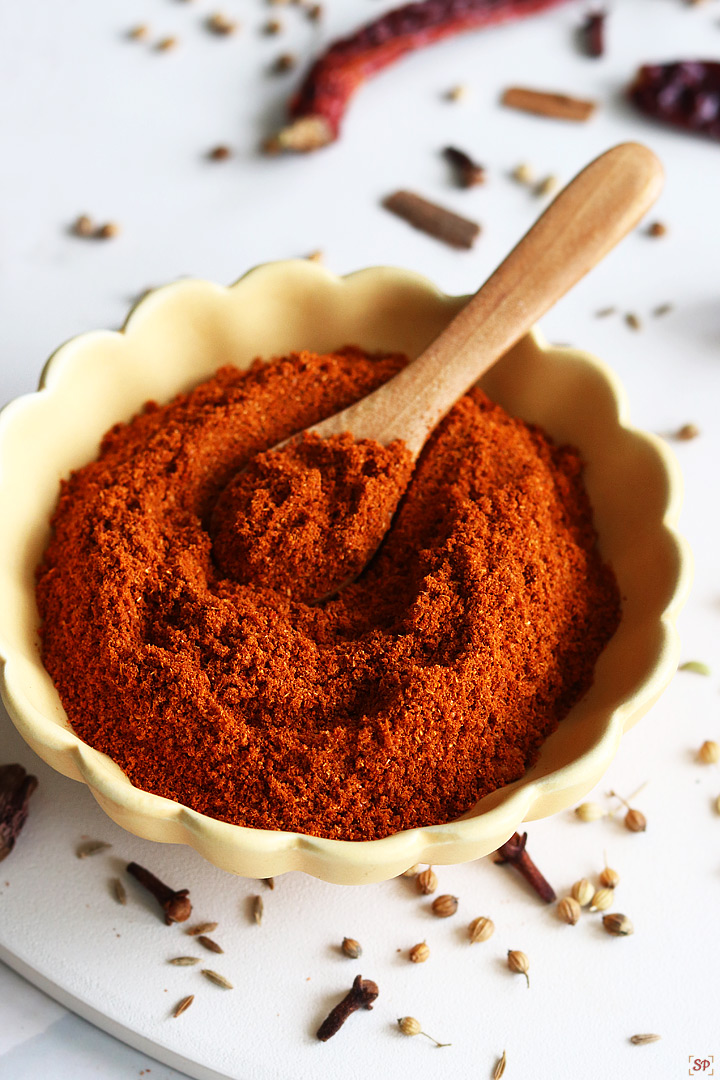 pav bhaji masala powder in a yellow bowl