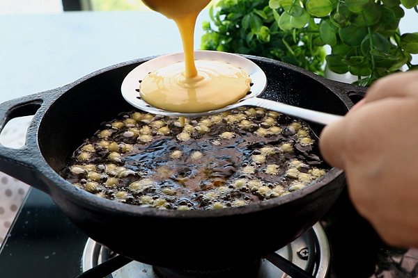 repeat pouring batter