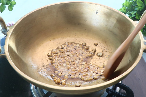 fry fried gram dal