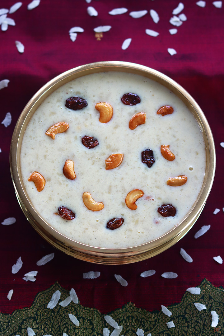 aval payasam served in a bronze bowl