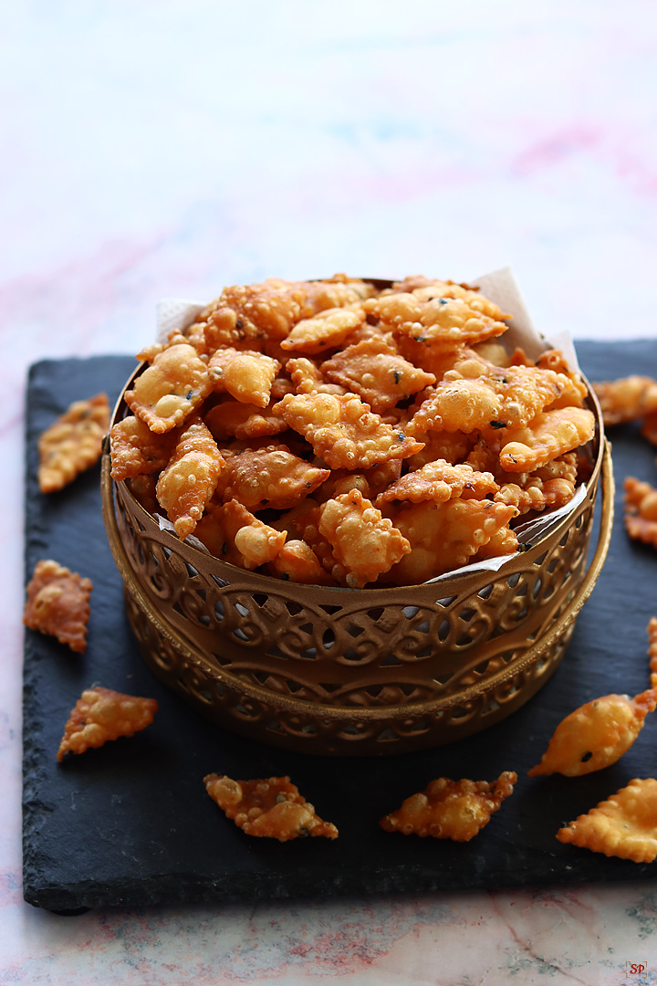 spicy diamond cuts in a bowl