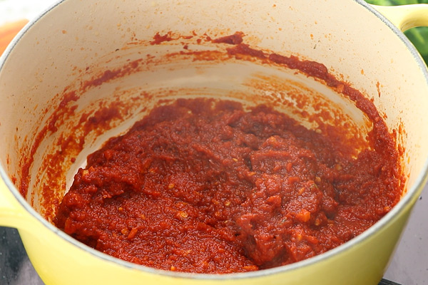 arrabbiata sauce is ready