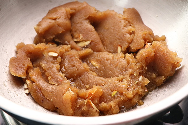 Wheat Halwa Recipe   Atta Halwa Recipe - 12