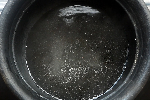 heat water with salt