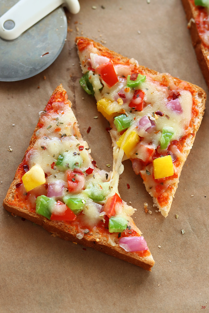 bread pizza just out from oven