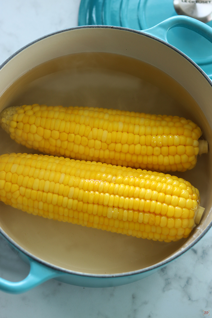 corn cooked in dutch oven