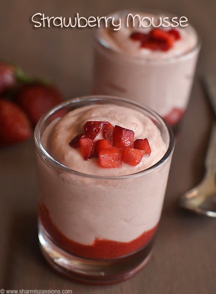 Eggless Strawberry Mousse Recipe