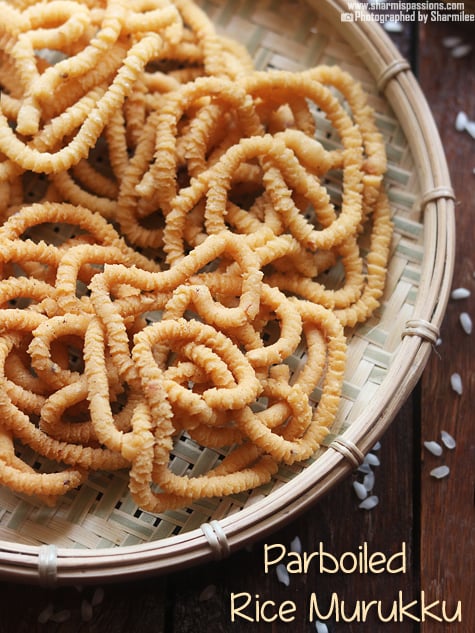 Puzhungal Arisi Murukku Recipe