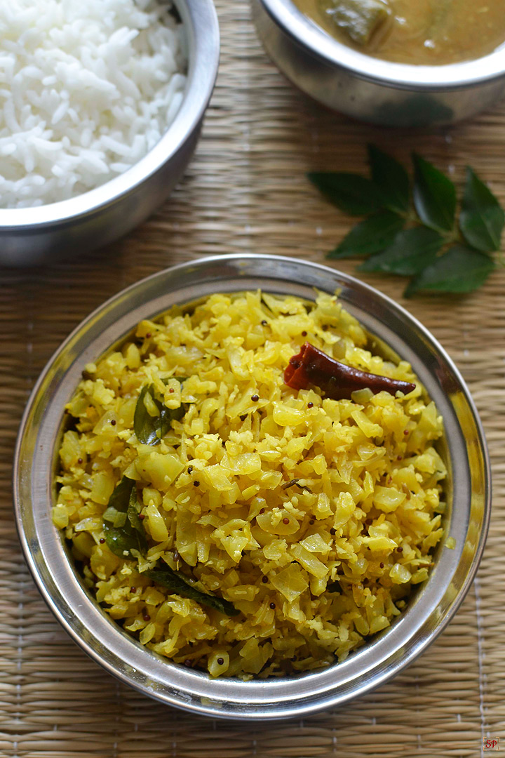 cabbage thoran with rice