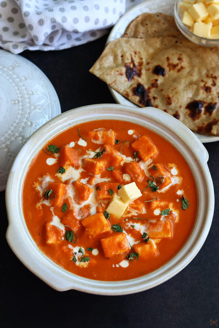 paneer makhani in a beige color bowl