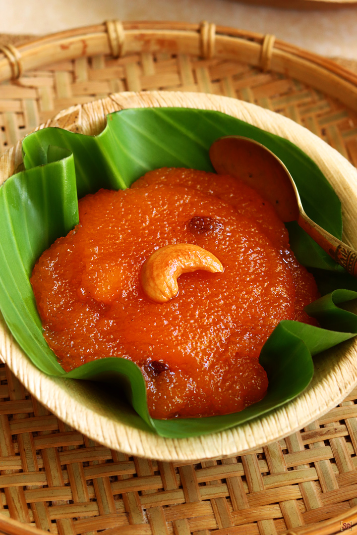 rava kesari served