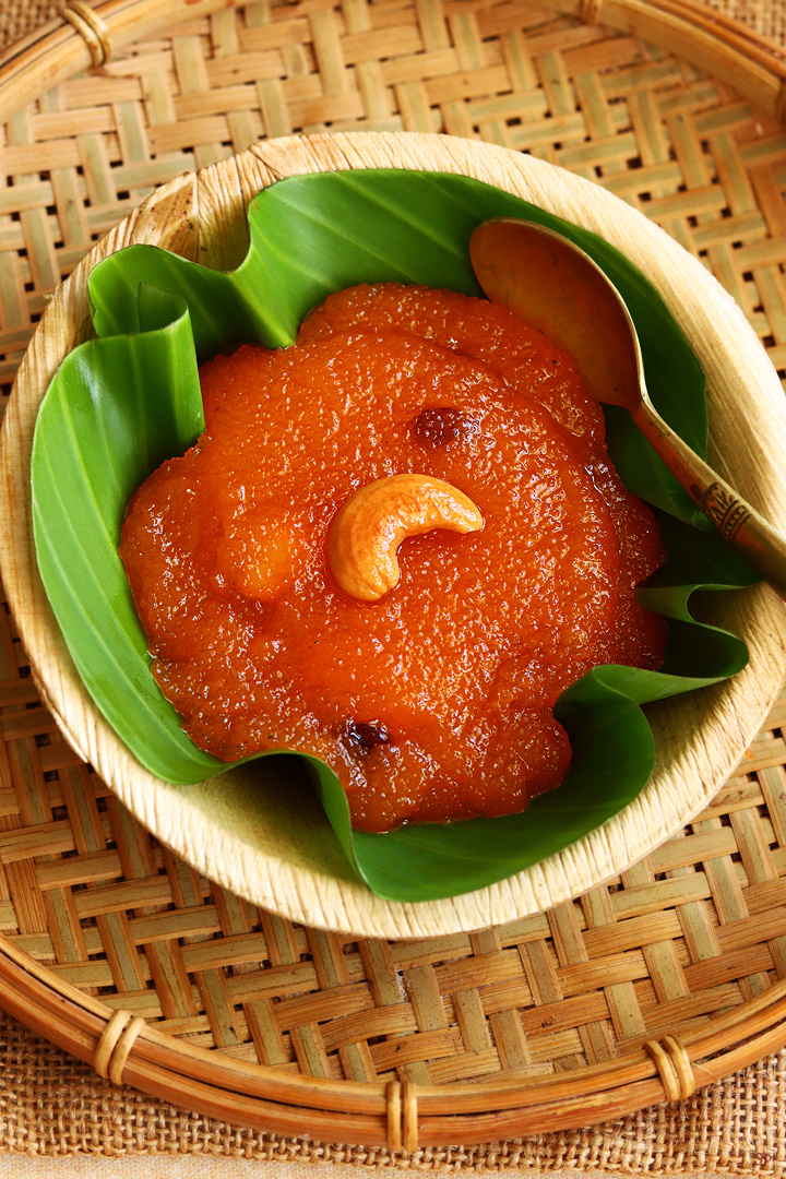 rava kesari served