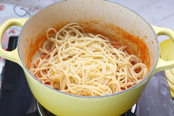 add spaghetti