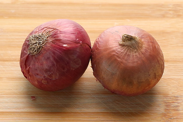 2 medium sized onion